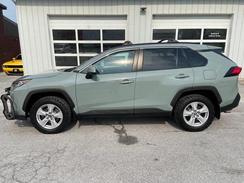 2019 Toyota RAV4 XLE