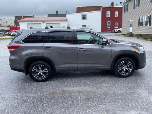 2018 Toyota Highlander LE Plus
