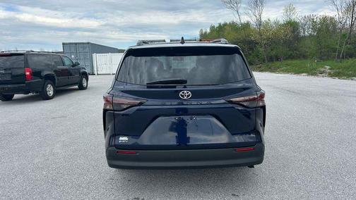 Blueprint 2026 Toyota Sienna LE