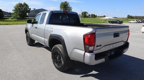 2019 Toyota Tacoma SR