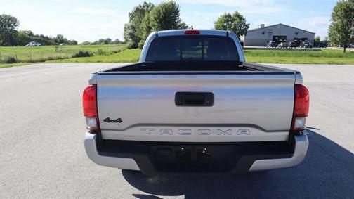 2019 Toyota Tacoma SR