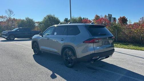 2026 Toyota Grand Highlander Hybrid Limited MAX