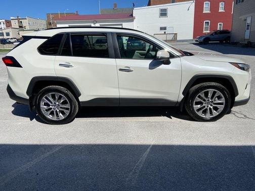 2022 Toyota RAV4 Limited