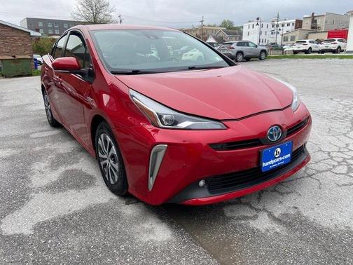 2021 Toyota Prius LE