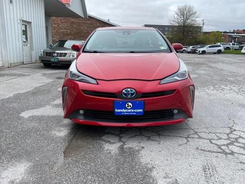 2021 Toyota Prius LE
