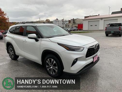 2023 Toyota Highlander XLE