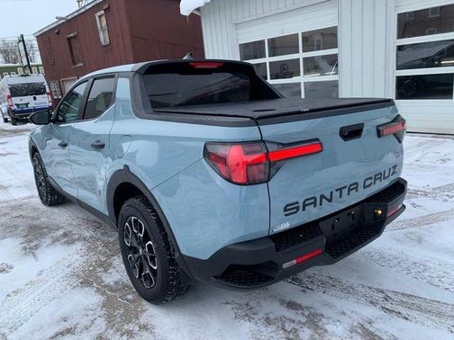 2023 Hyundai SANTA CRUZ SE