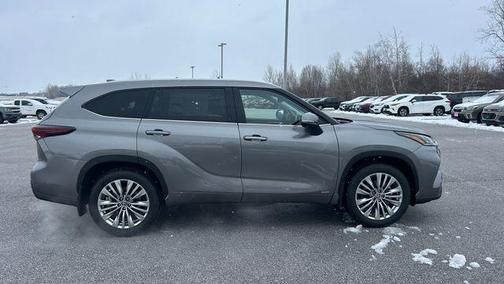 Heavy Metal 2026 Toyota Highlander Hybrid Platinum