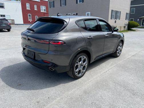 2024 Alfa Romeo Tonale Veloce EAWD