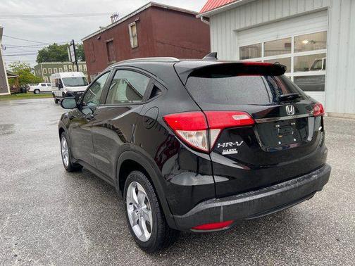 2022 Honda HR-V EX