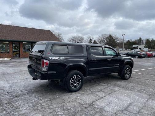 2022 Toyota Tacoma TRD Sport