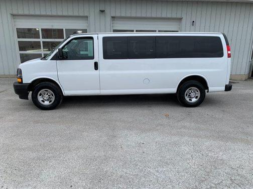 2023 Chevrolet Express 3500 RWD 3500 Extended Wheelbase LS