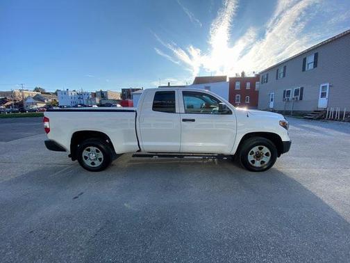 2019 Toyota Tundra SR