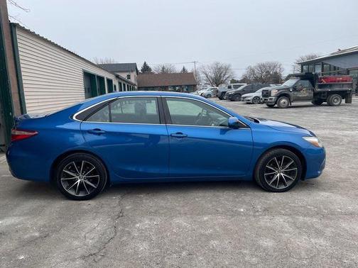 2017 Toyota Camry XSE