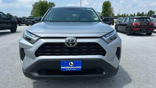 2025 Toyota RAV4 LE