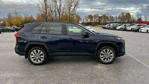 2025 Toyota RAV4 XLE Premium