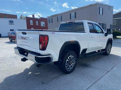 2022 GMC Sierra 2500 SLE
