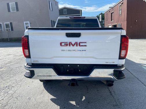 2022 GMC Sierra 2500 SLE