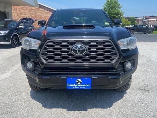 2020 Toyota Tacoma TRD Sport