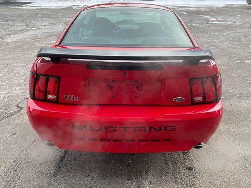 2003 Ford Mustang Mach I