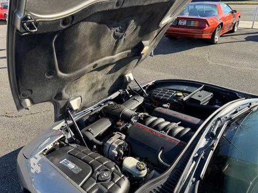 2001 Chevrolet Corvette Base