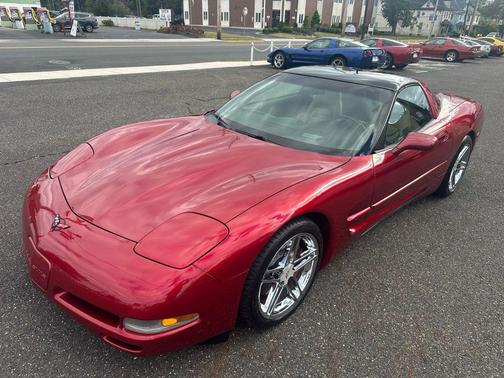 2004 Chevrolet Corvette Base