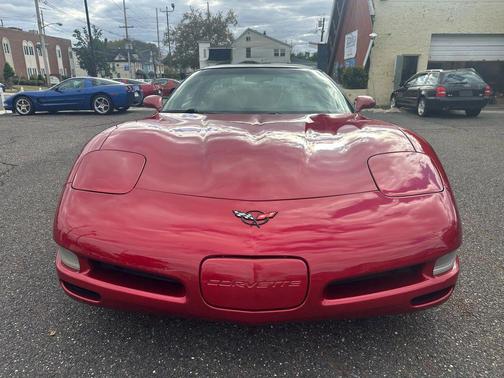 2004 Chevrolet Corvette Base