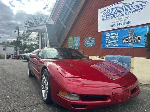 2004 Chevrolet Corvette Base