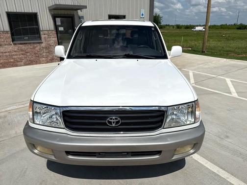 1998 Toyota Land Cruiser Base