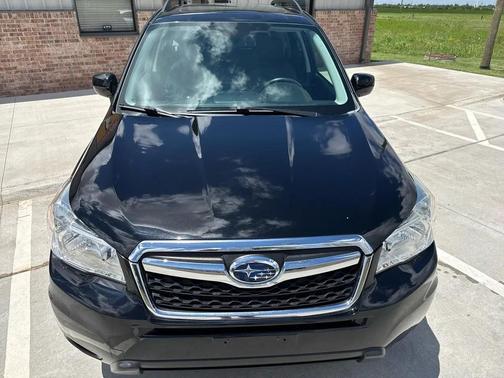 Black 2014 Subaru Forester 2.5i Limited