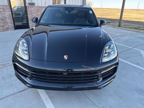 2020 Porsche Cayenne Cayenne