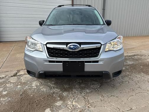 2016 Subaru Forester 2.5i