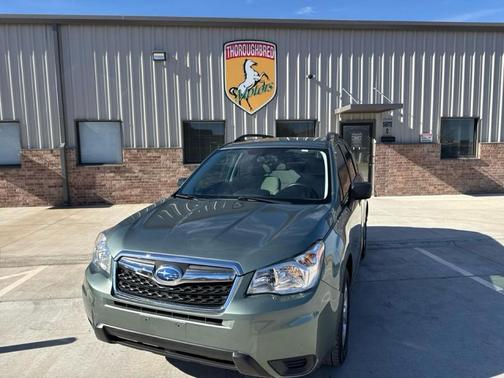 2015 Subaru Forester 2.5i
