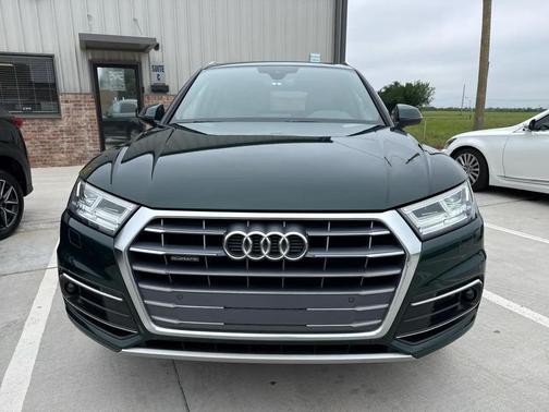 Green 2020 Audi Q5 45 Premium Plus