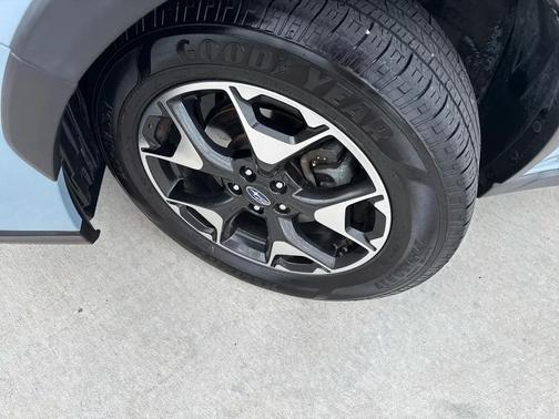 Blue 2019 Subaru Crosstrek 2.0i Premium