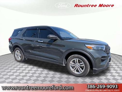 FORGED GREEN METALLIC 2022 Ford Explorer BASE
