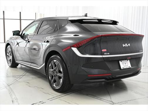 2025 Kia EV6 Light Long Range