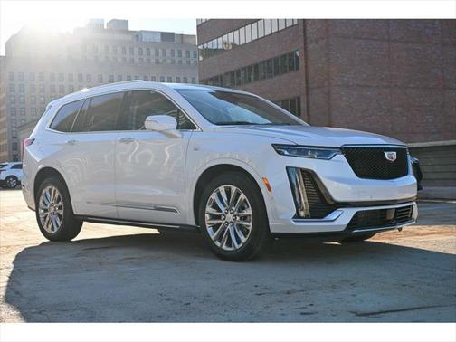 2025 Cadillac XT6 Premium Luxury AWD