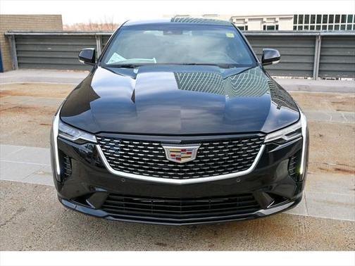 2025 Cadillac CT4 Premium Luxury