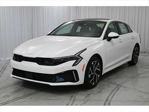 2025 Kia K5 EX