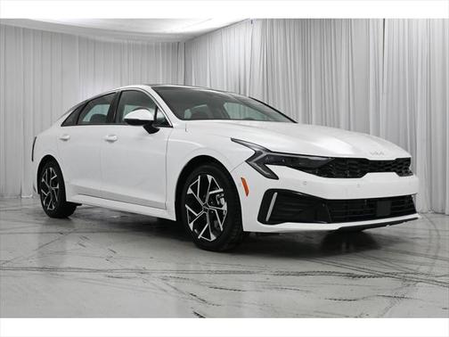 2025 Kia K5 EX