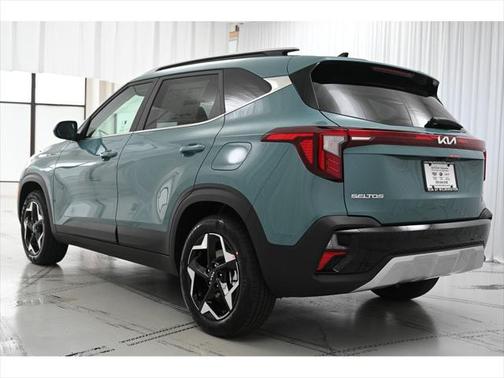 2025 Kia Seltos EX
