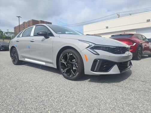 2026 Kia K5 GT-Line