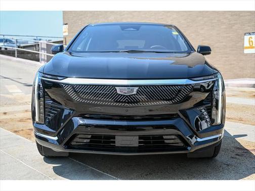 2025 Cadillac OPTIQ Luxury