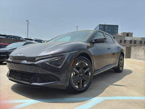 2025 Kia EV6 Wind