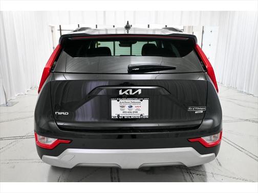 2025 Kia Niro EX