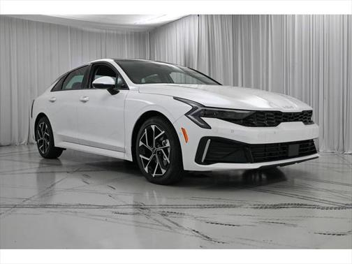 2025 Kia K5 EX