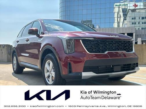 2025 Kia Sorento LX