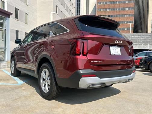 2025 Kia Sorento LX
