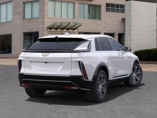 2025 Cadillac LYRIQ Luxury w/1SC